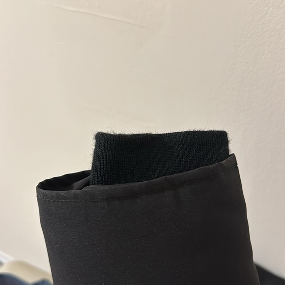 Canada Goose Mystique Parka - Picture 7 of 9